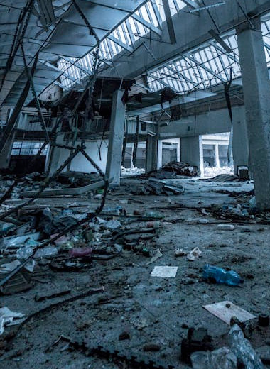 Lightning Facts: Lightning causes $5,000,000,000in damage