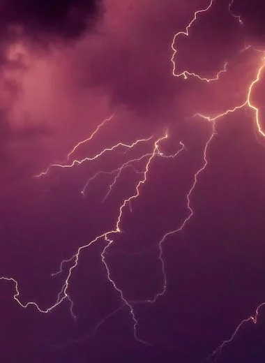 Lightning Facts: Side effect of being struck by lightning - Red Lichtenberg