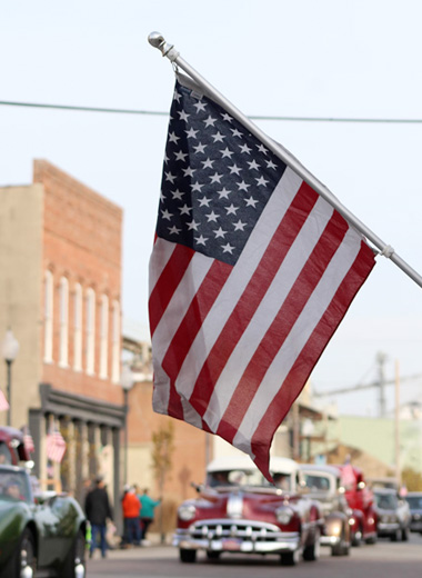 Lightning Facts: 25,000,000 lightning strikes in North America in a year